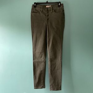 Size 27 Madewell olive Jean leggings with button fly